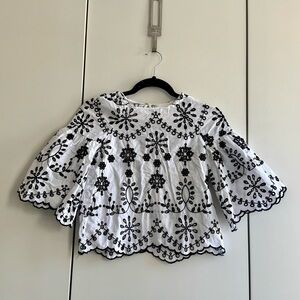 Zara White Eyelet Crop Top with Black Embroidered Floral Motifs XS